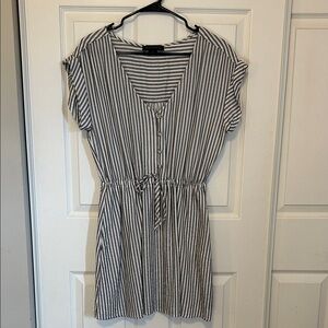 SANCTUARY Black and White Striped V-Neck Dress w/Pockets Women's Large